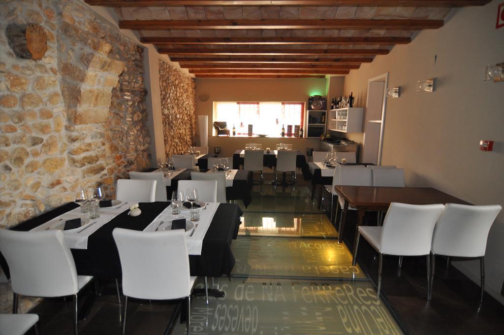 Restaurant & Rooms Cabrit ซานต์มาเตว ภายนอก รูปภาพ